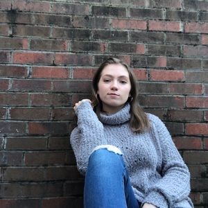 Meet your Posher, Amelia